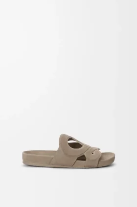 Sandalo Ease Monogram in pelle scamosciata