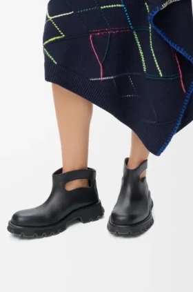 Stivaletto Bobby in pelle di vitello conciata al vegetale