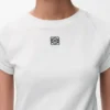 T-shirt dal taglio aderente in misto cotone